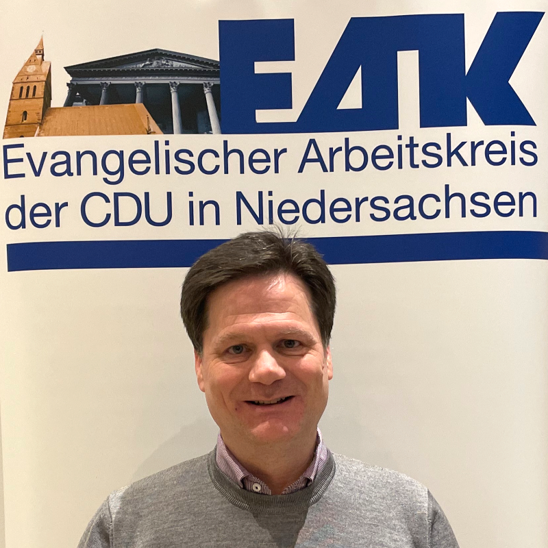  Dirk Heuer